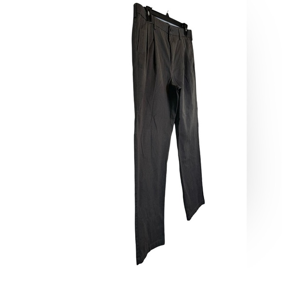 Croft and Barrow Men's Dress Pants Gray Size 36x34 - Picture 4 of 9